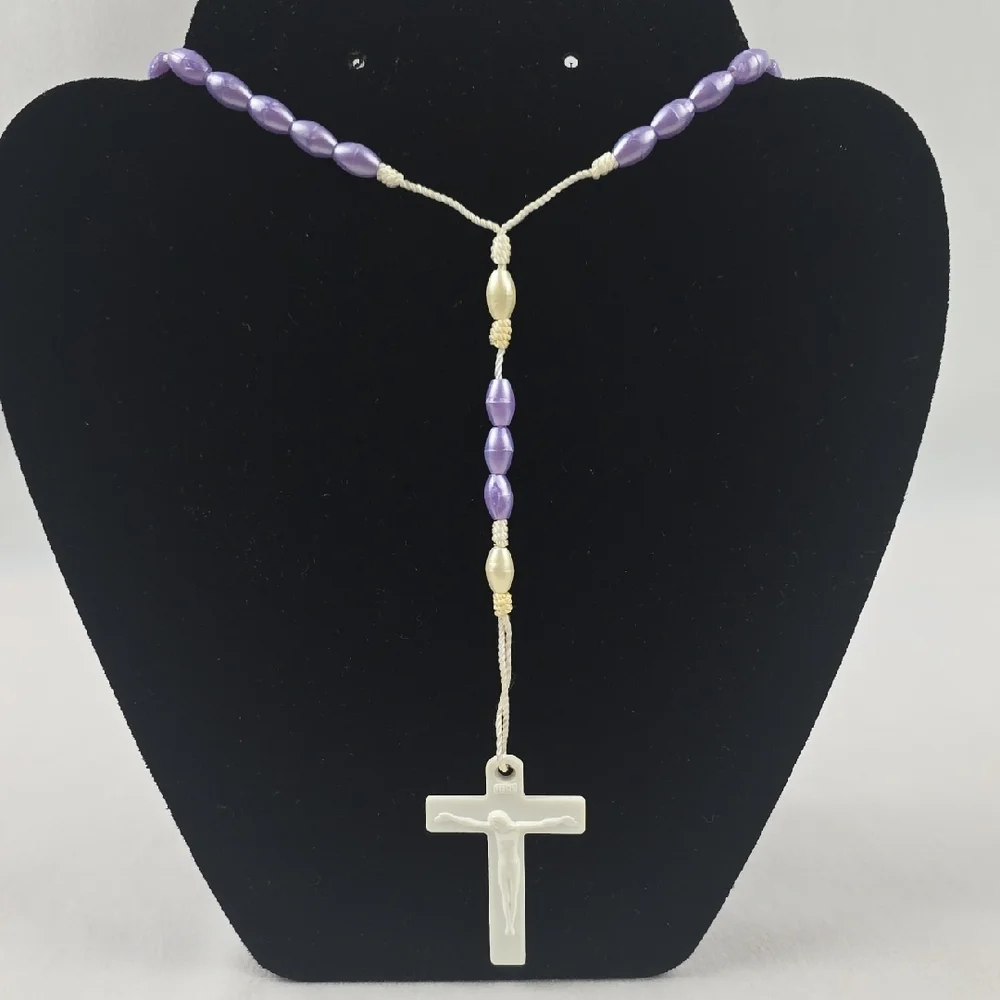 Vintage Plastic Bead And Cross Purple Rosery Catholic Christian Religion Jesus